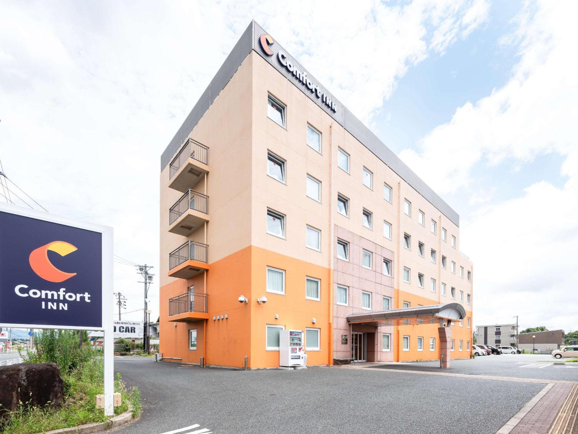 Comfort Inn Toyokawa Inter Екстер'єр фото